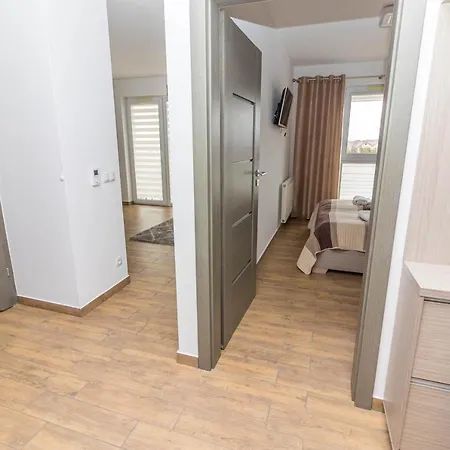 Rybka アパート ウストロニエ・モルスキエ